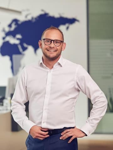 Marek Kalbáč, global services director