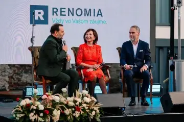 Jiřina Nepalová a Pavel Nepala počas diskusie pri príležitosti 25. výročia RENOMIA na Slovensku