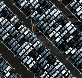 Parkovisko automobilov